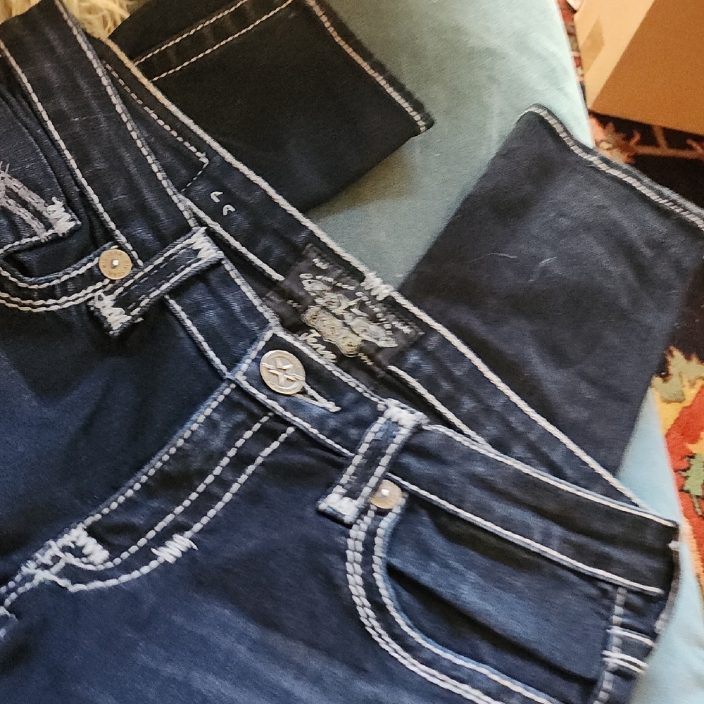 Big Star Women's Deep Indigo Jeans. 29L